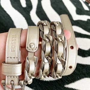 FOSSIL LIKE NEW Silver Leather & Chain Belt Size Medium